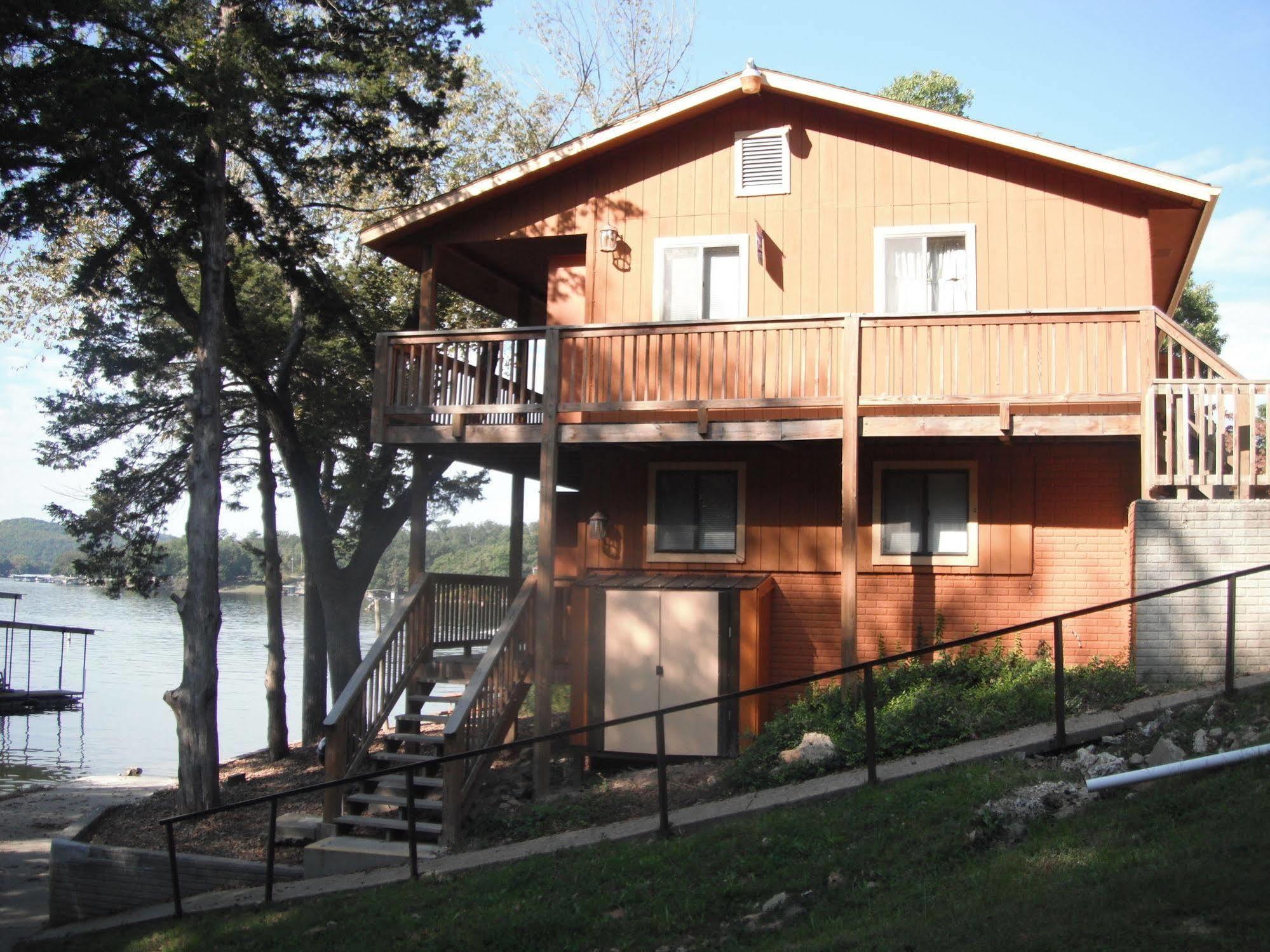 Wilsons On The Lake Camdenton Bagian luar foto